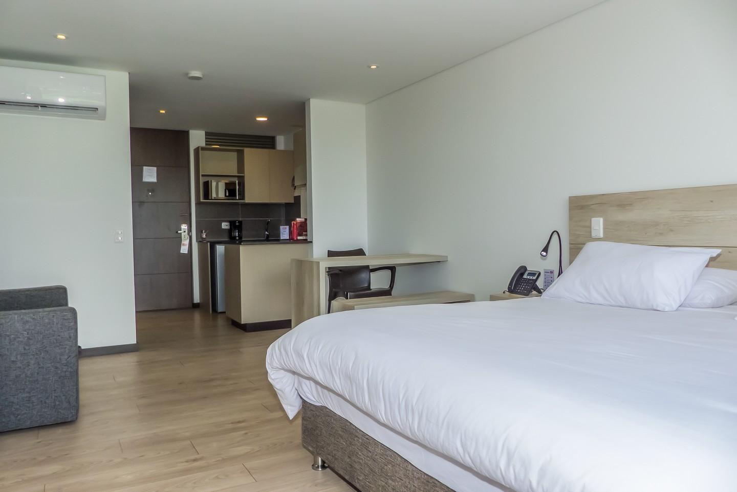 Mg Hotels & Suites Rionegro Exteriör bild
